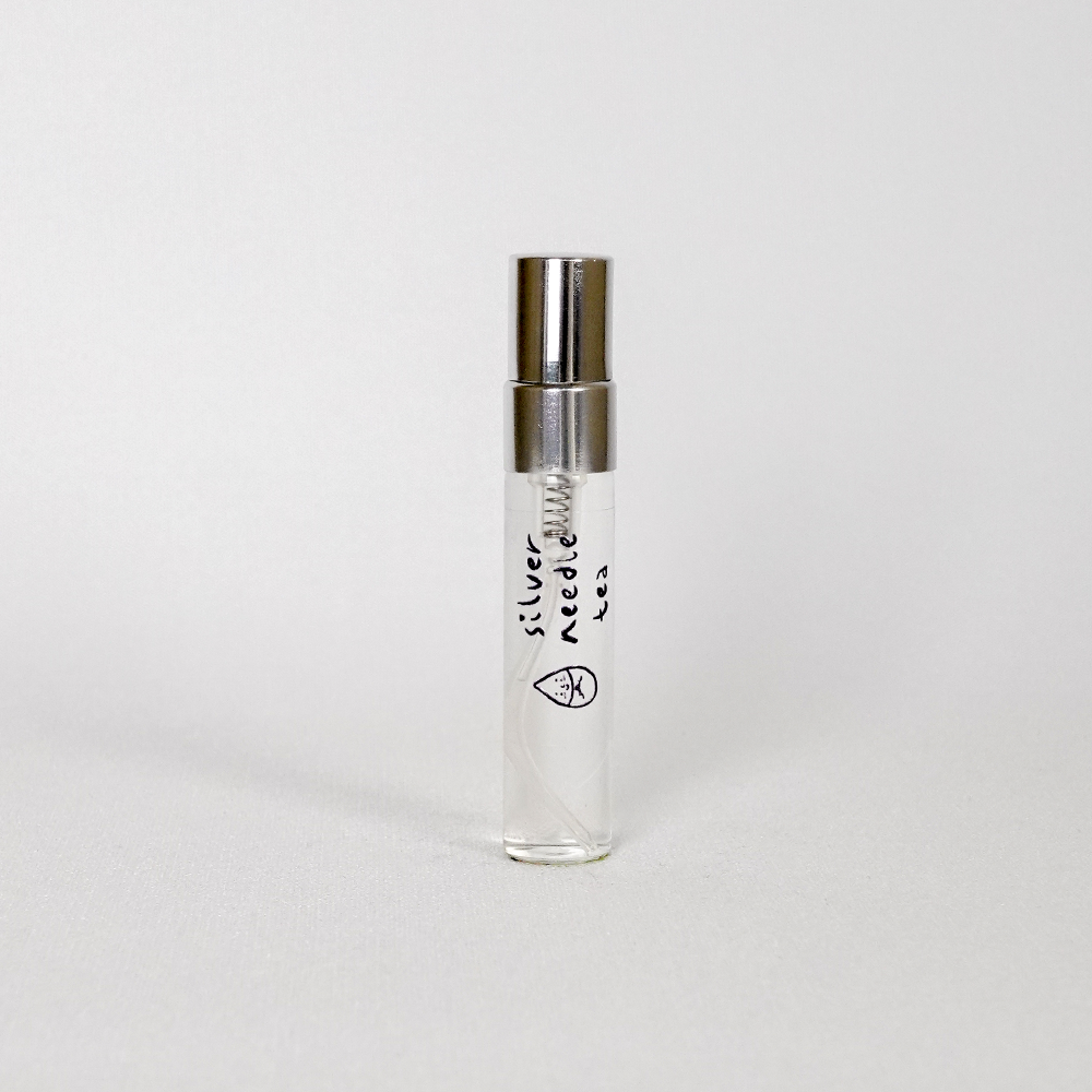 Silver Needle Tea Liquid Aura (harmony, test kitchen)