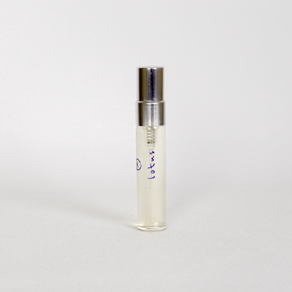 Lotus Liquid Aura (love)