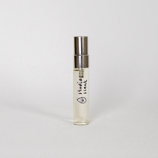 Studio Scent Liquid Aura (peace, test kitchen)